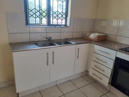 2 Bedroom Apartment in Stonebridge