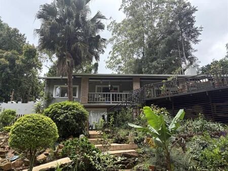 4 Bedroom House in Hillcrest Park