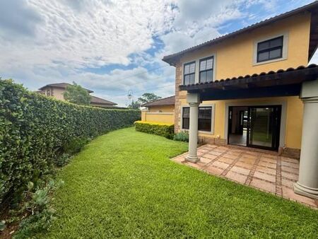 2 Bedroom Townhouse in Plantations