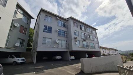 3 Bedroom Flat in Sea View