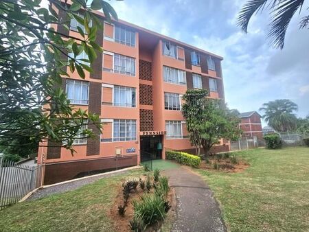 2 Bedroom Apartment in Montclair