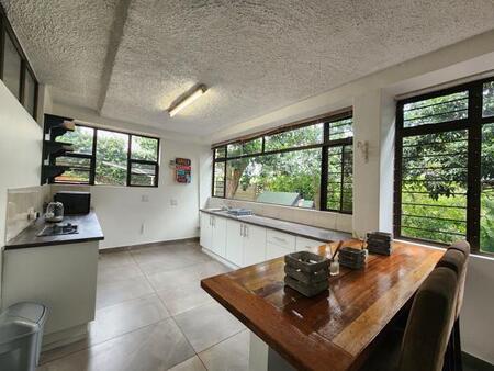 2 Bedroom House in Park Hill