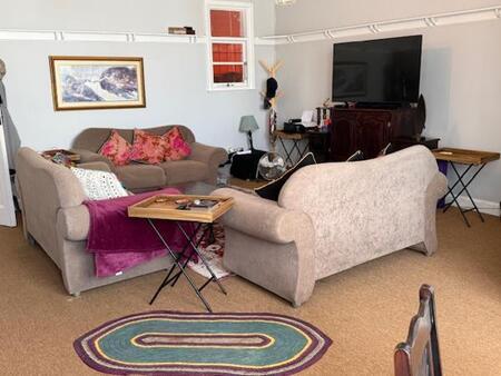 2 Bedroom Flat in Morningside