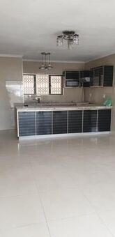 3 Bedroom Apartment in Musgrave