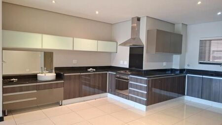 3 Bedroom Apartment in Overport