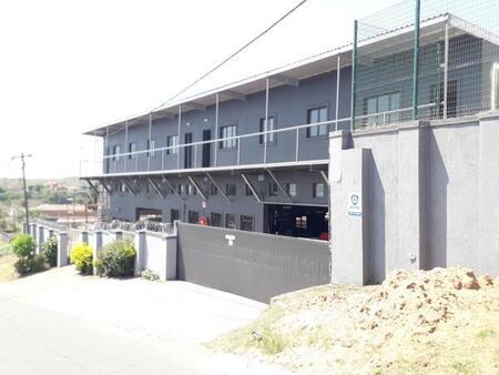 2 Bedroom Apartment in Clare Estate