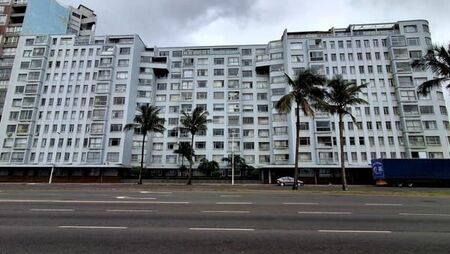 3 Bedroom Apartment in Esplanade