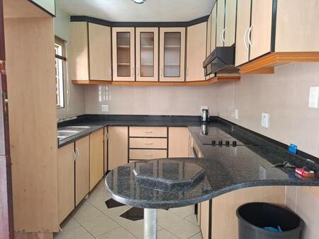 4 Bedroom Duplex in Musgrave
