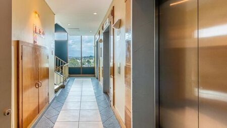 2 Bedroom apartment to rent in Paarl Central