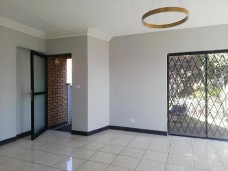 4 Bedroom Townhouse in Athlone Park