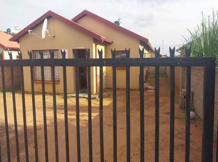 3 Bedroom House in Soshanguve