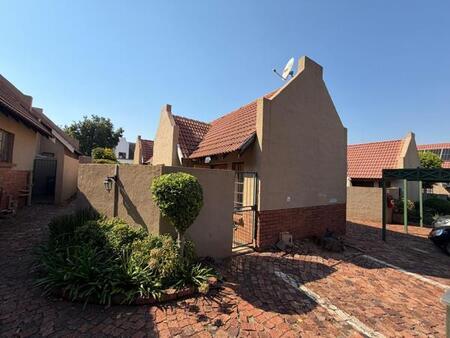 1 Bedroom Townhouse in Faerie Glen