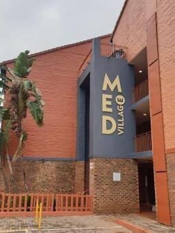 Bachelor apartment in Riviera