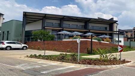 1 Bedroom Apartment in North Riding Ah