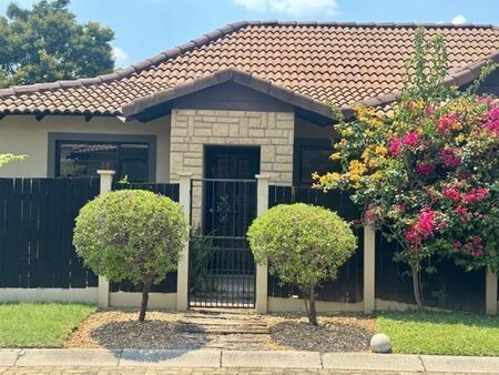 3 Bedroom Cluster in Broadacres