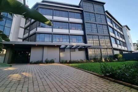 3 Bedroom Apartment in Illovo
