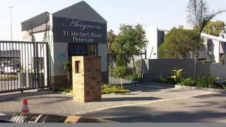 3 Bedroom Apartment in Petervale