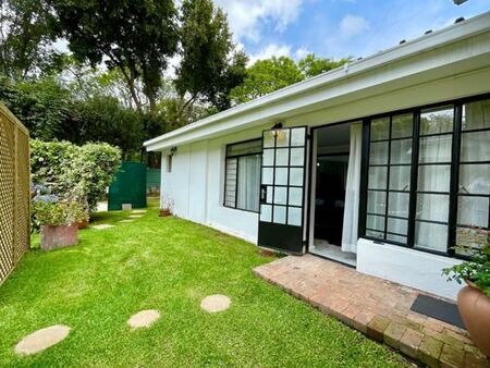 1 Bedroom Apartment in Saxonwold