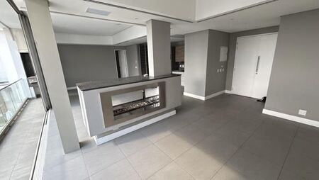 2 Bedroom Apartment in Rosebank