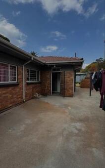 5 Bedroom House in Auckland Park