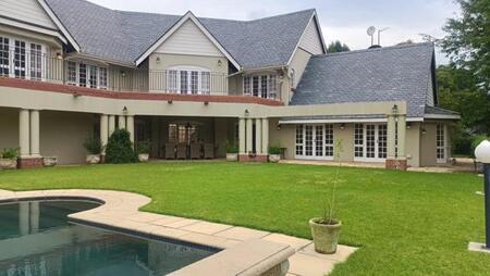 4 Bedroom House in North Riding Ah