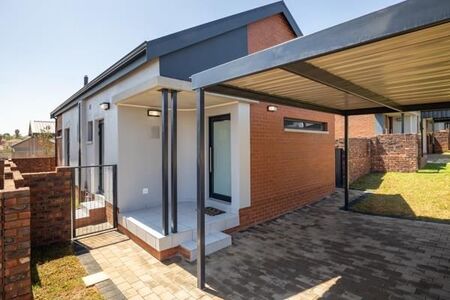 3 Bedroom House in Sonneglans