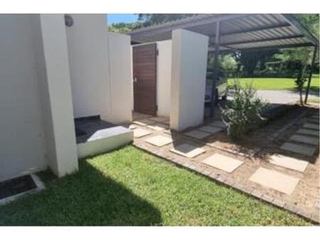 3 Bedroom Simplex in Jackal Creek Golf Estate