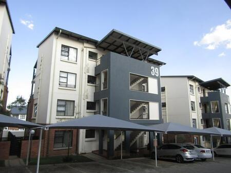 3 Bedroom Townhouse in Oakdene