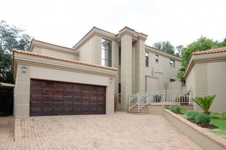 4 Bedroom House in Jordaan park