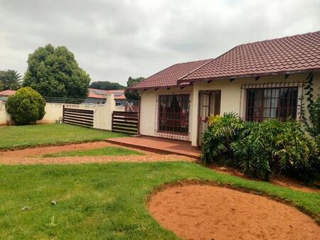 3 Bedroom House in Groeneweide