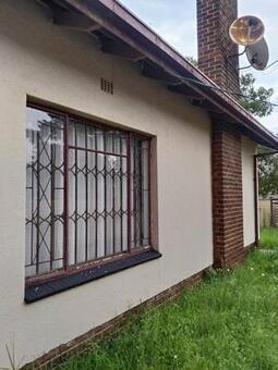 3 Bedroom House in Roodekop