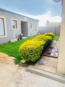 2 Bedroom House in Windmill Park