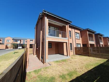 3 Bedroom Duplex in Irene