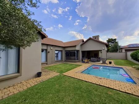 3 Bedroom House in Midlands Estate