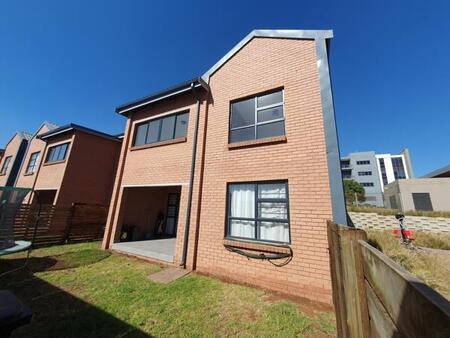 3 Bedroom Apartment in Highveld