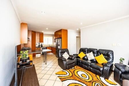 3 Bedroom Townhouse in Gonubie