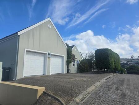 3 Bedroom House in Zeegezicht