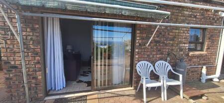 1 Bedroom Apartment in Dana Bay