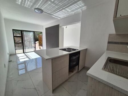 1 Bedroom Apartment in Hout Bay and surrounds