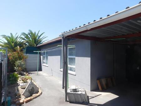 1 Bedroom Apartment in Bellville Central