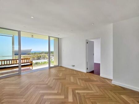 2 Bedroom Apartment in Green Point