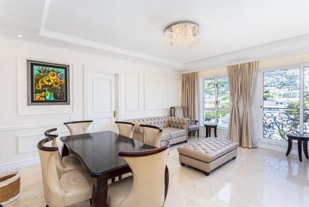 2 Bedroom Apartment in Sea Point