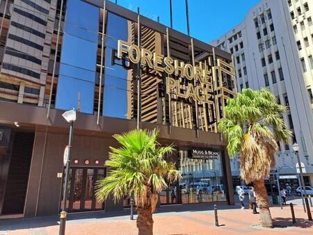 Studio Apartment in Foreshore