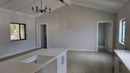 2 Bedroom Flat in Franschhoek