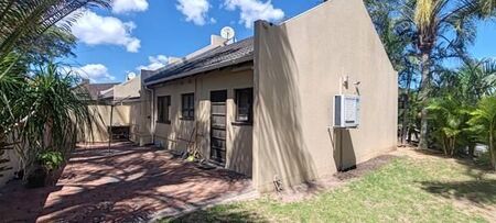 2 Bedroom Simplex in Escombe