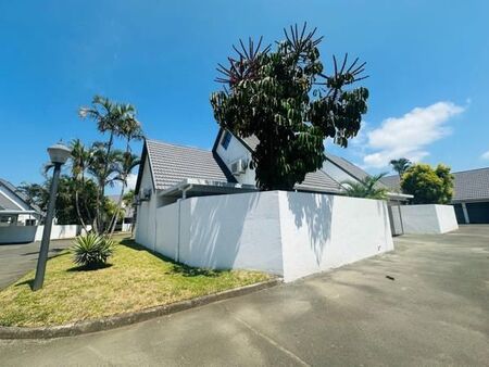 2 Bedroom Townhouse in Meer En See