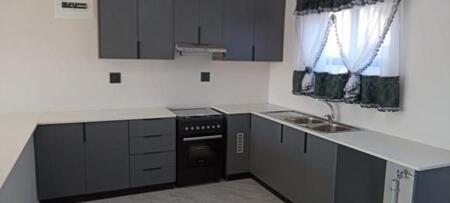 2 Bedroom Apartment in Mount Moreland