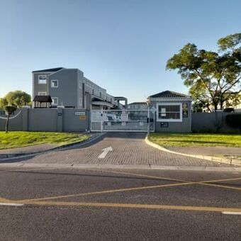 2 Bedroom Apartment in Belhar