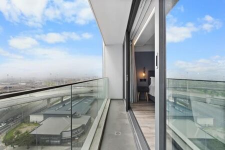 Studio Apartment in Foreshore