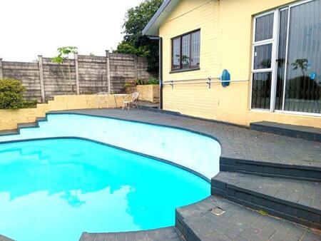 1 Bedroom House in Uvongo